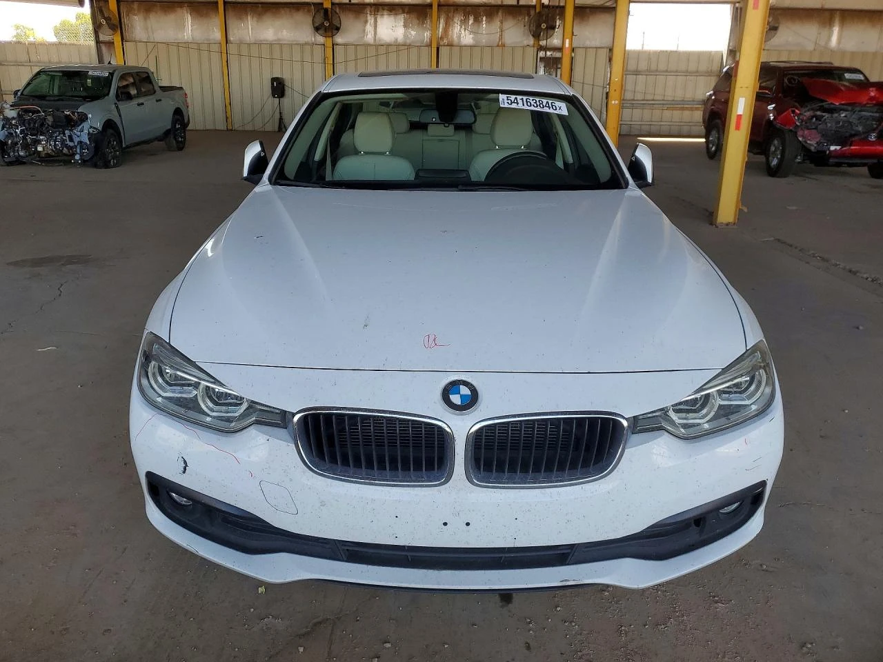 BMW 320 2.0l I, снимка 5 - Автомобили и джипове - 54705892