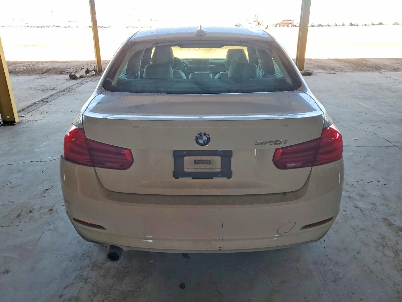 BMW 320 2.0l I, снимка 6 - Автомобили и джипове - 54705892