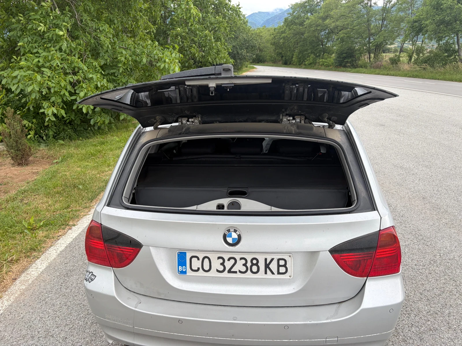 BMW 320, снимка 8 - Автомобили и джипове - 54882134