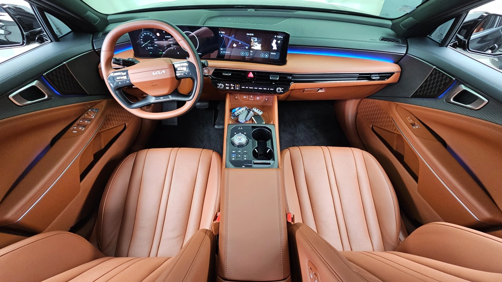 Kia K8 HUD| 360| ПОДГРЕВИ| ПАНОРАМА| 2 КЛЮЧА| , снимка 9 - Автомобили и джипове - 55298578