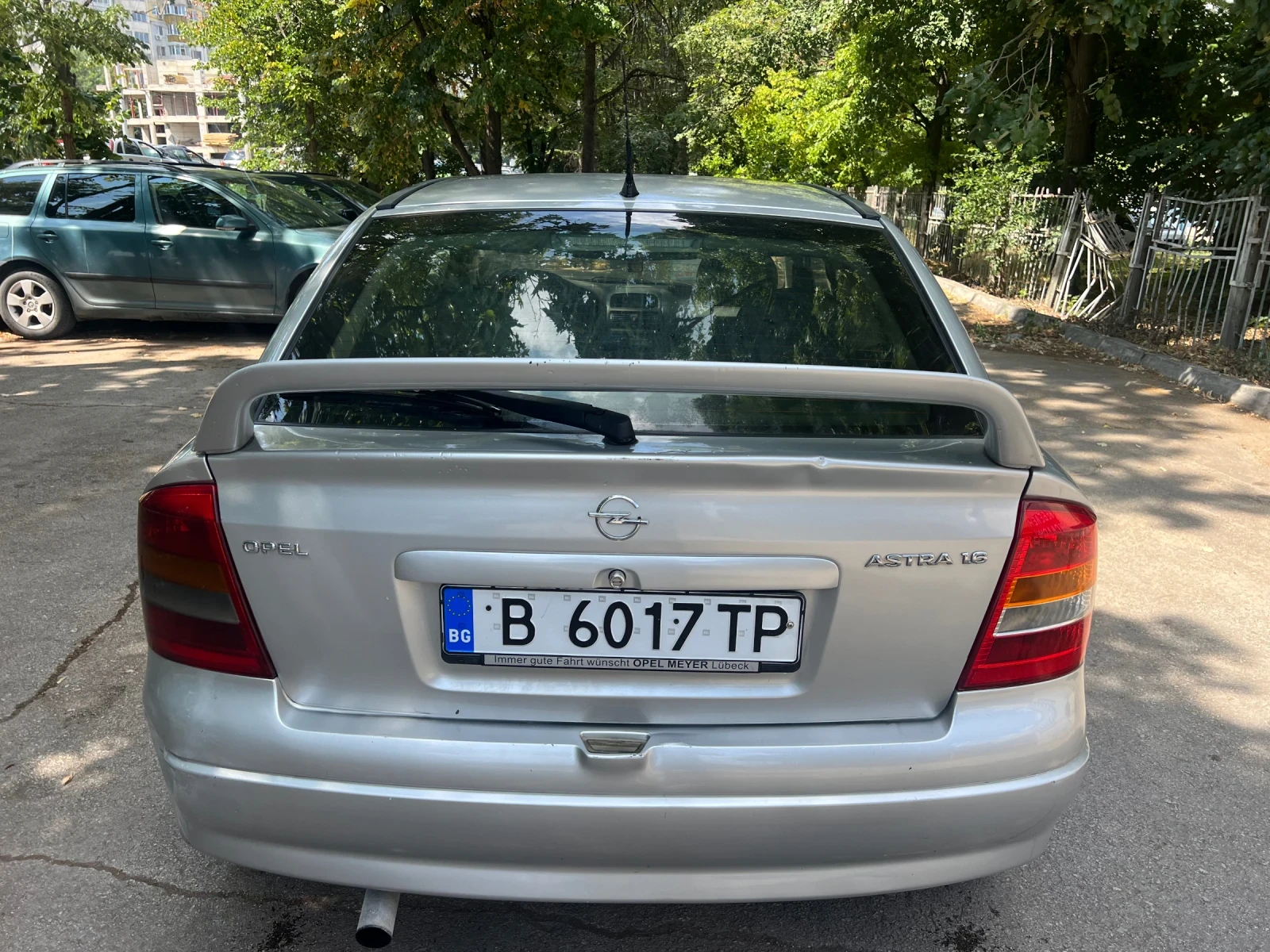 Opel Astra 1.6 16V, снимка 7 - Автомобили и джипове - 55418755