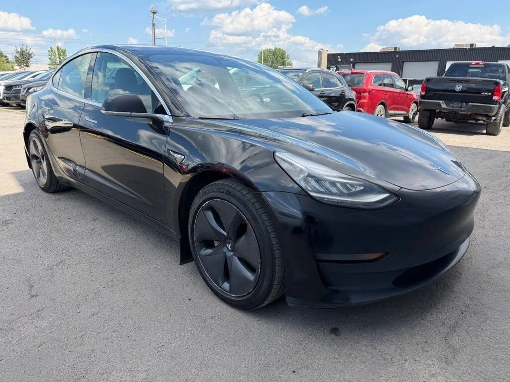 Tesla Model 3 * LONG RANGE* DUAL MOTOR ALL-WHE* KEYLESS* Camera*
