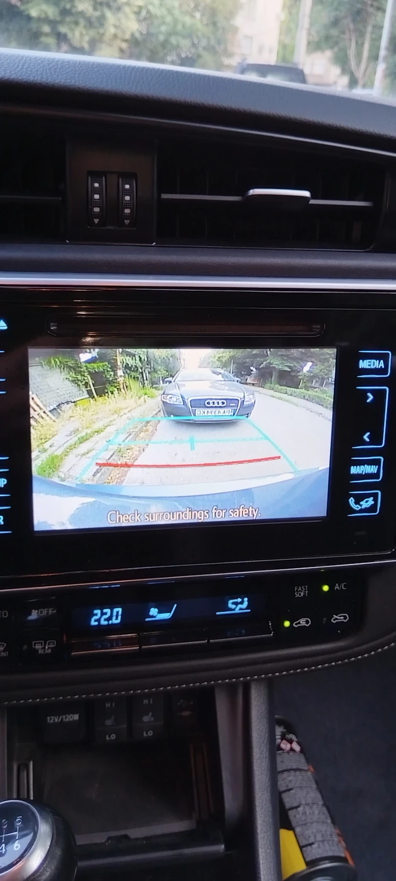 Toyota Auris, снимка 5 - Автомобили и джипове - 55599595