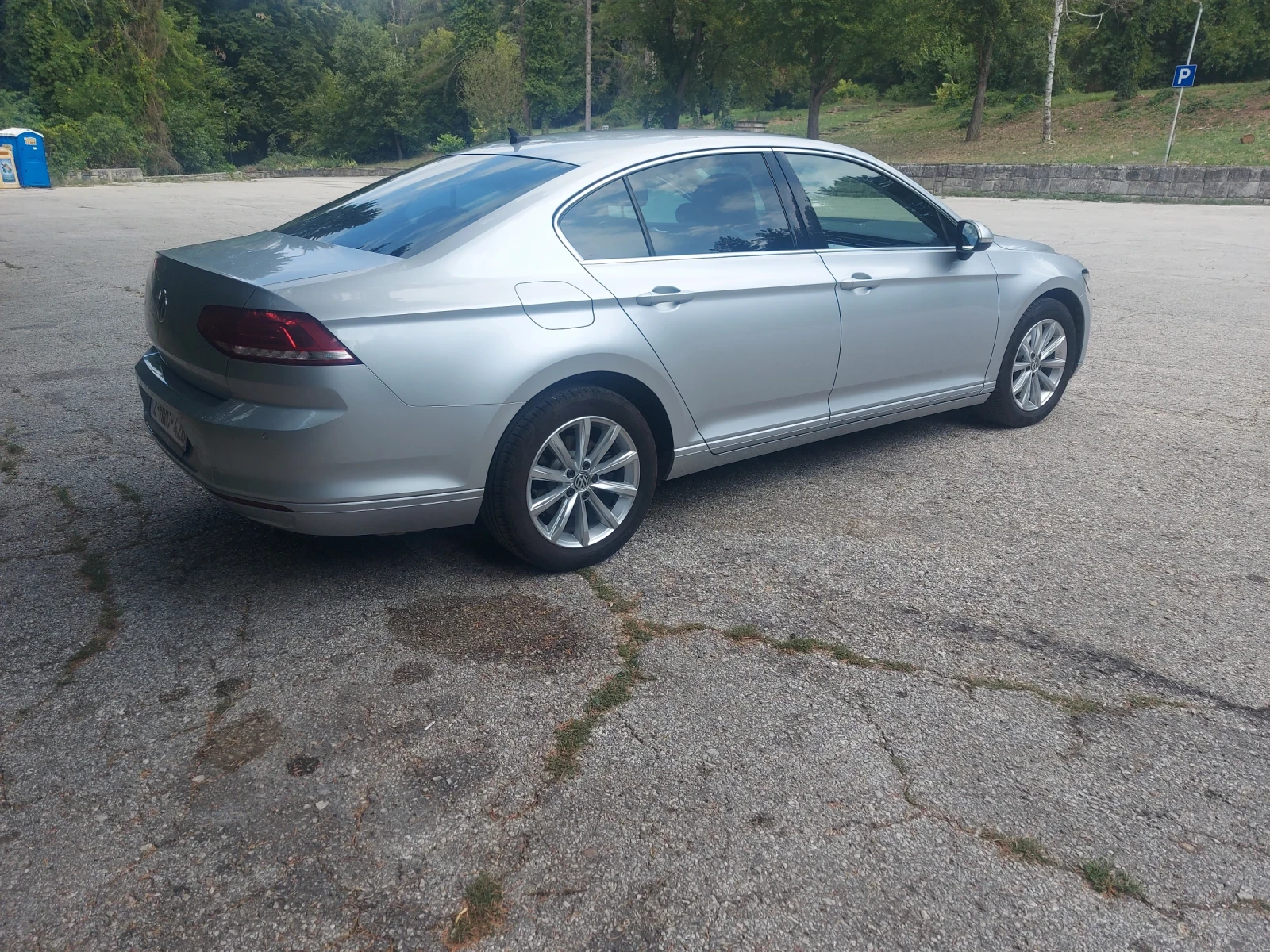 VW Passat, снимка 2 - Автомобили и джипове - 55824916
