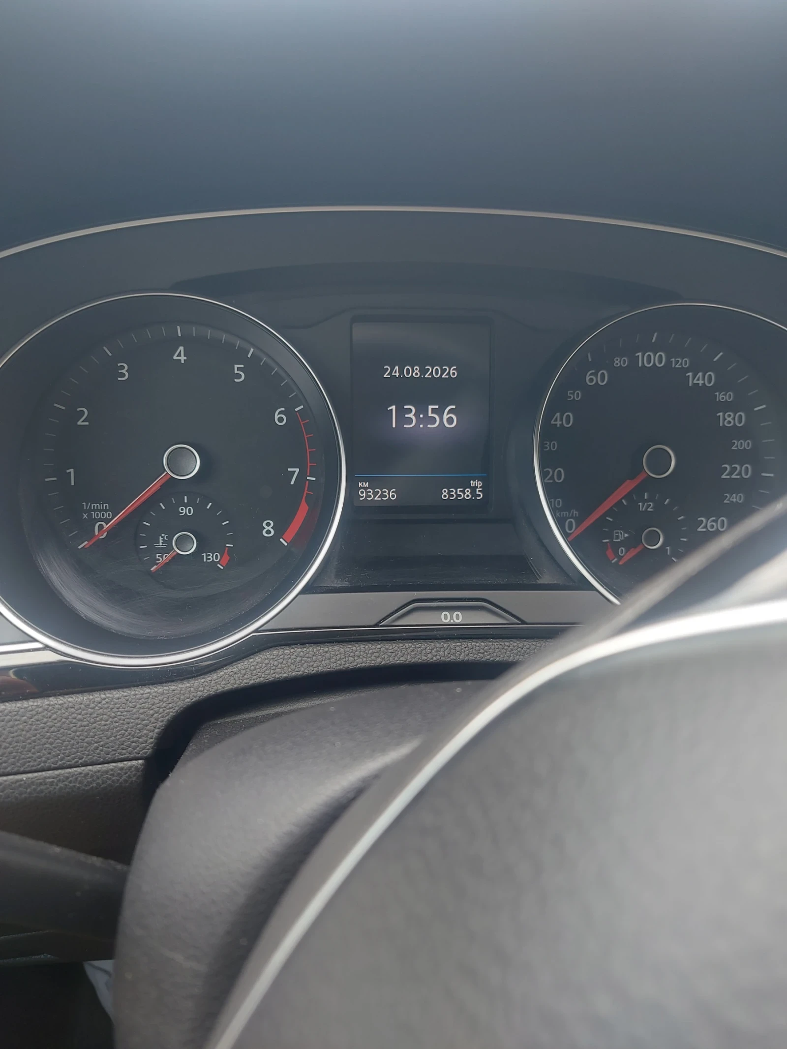 VW Passat, снимка 6 - Автомобили и джипове - 55824916