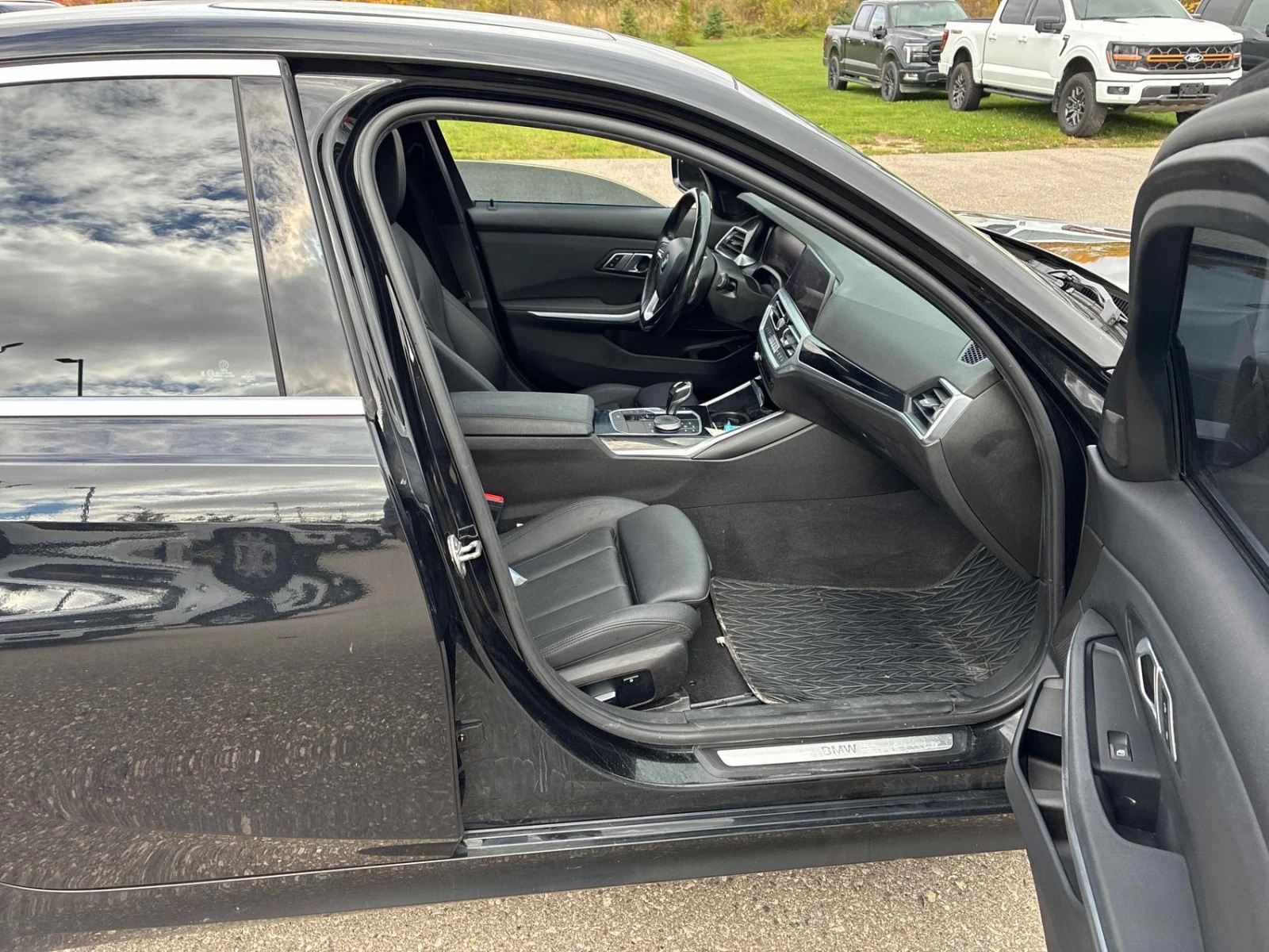 BMW 330 Sport-Line * Live Cockpit * ���������� (���� �� �� | Mobile.bg � ����������� 12