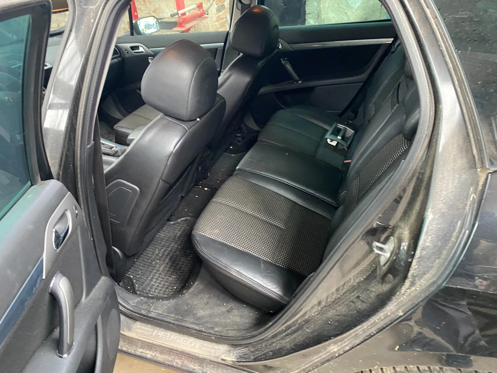 Peugeot 407 2.0 hdi, снимка 5 - Автомобили и джипове - 56592891