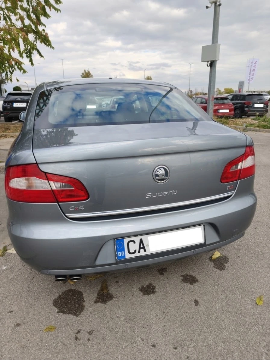 Skoda Superb, снимка 3 - Автомобили и джипове - 56614169