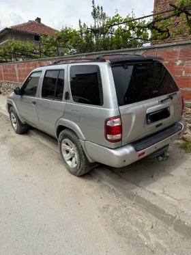 Nissan Pathfinder 3.5 V6 4x4 Газов Инжекцион, снимка 4