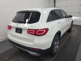 Mercedes-Benz GLC 300 * Един собственик * Без инциденти * CARFAX * , снимка 3