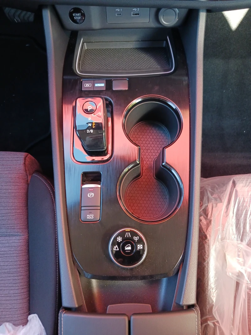 Nissan X-trail e-4orce 4WD, снимка 11 - Автомобили и джипове - 47952523