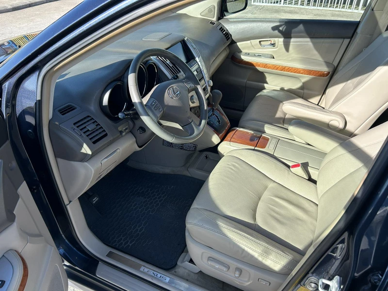 Lexus RX 350 3.5 ГАЗ, снимка 5 - Автомобили и джипове - 48075334