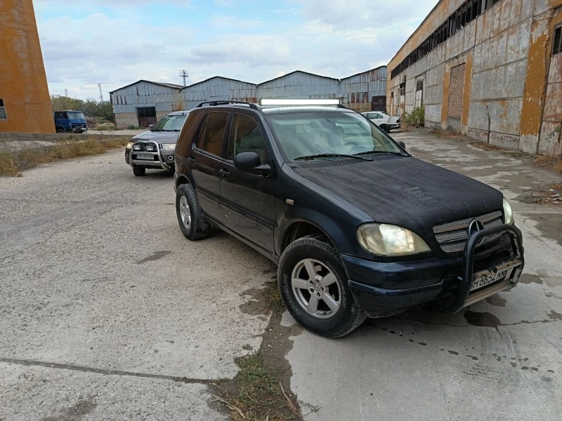 Mercedes-Benz ML 320, снимка 3 - Автомобили и джипове - 51883902