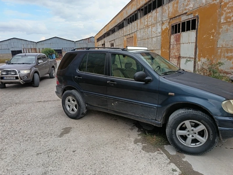 Mercedes-Benz ML 320, снимка 4 - Автомобили и джипове - 51883902