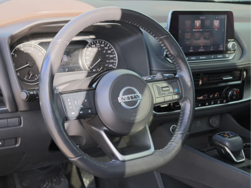 Nissan Rogue * SV AWD | 360 Cam | Power Liftgate | Remote Start, снимка 12 - Автомобили и джипове - 52726172