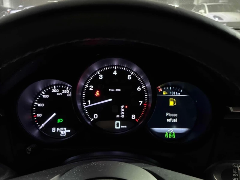 Porsche Macan * AWD * CARFAX * БЕЗ ПЪРВОНАЧАЛНА ВНОСКА, снимка 8 - Автомобили и джипове - 52847972