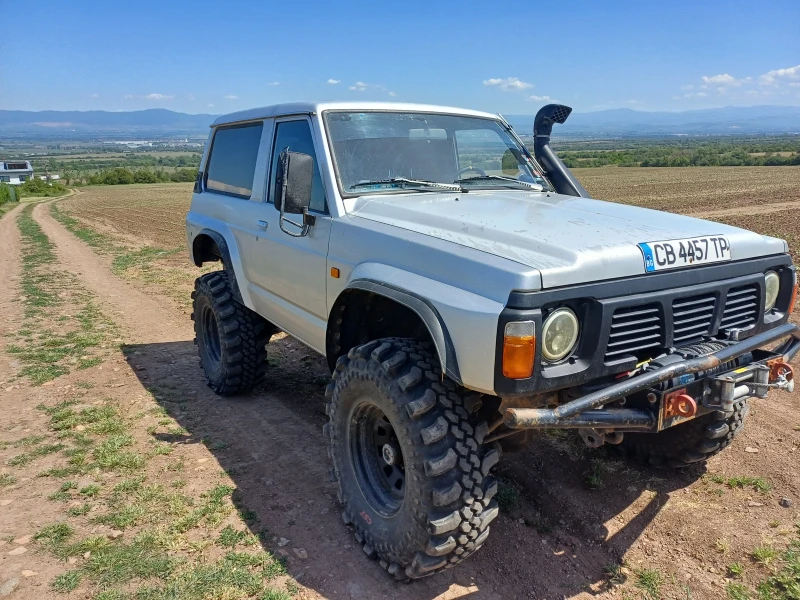 Nissan Patrol, снимка 2 - Автомобили и джипове - 52878486