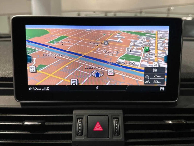 Audi Q5 * Technik * CARFAX * БЕЗ ПЪРВОНАЧАЛНА ВНОСКА, снимка 16 - Автомобили и джипове - 52934199