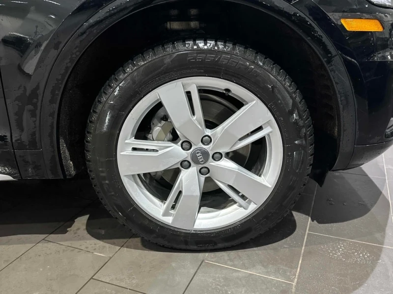 Audi Q5 * Technik * CARFAX * БЕЗ ПЪРВОНАЧАЛНА ВНОСКА, снимка 7 - Автомобили и джипове - 52934199