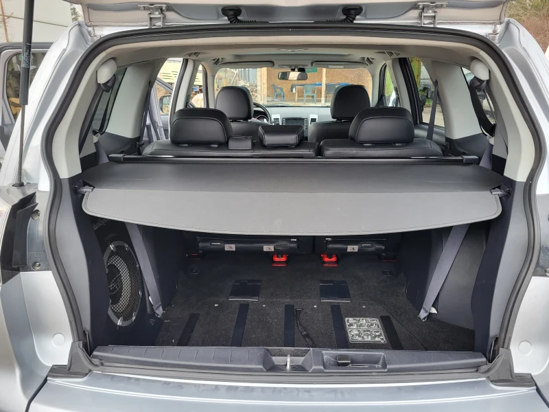 Mitsubishi Outlander 2400, снимка 7 - Автомобили и джипове - 53311062
