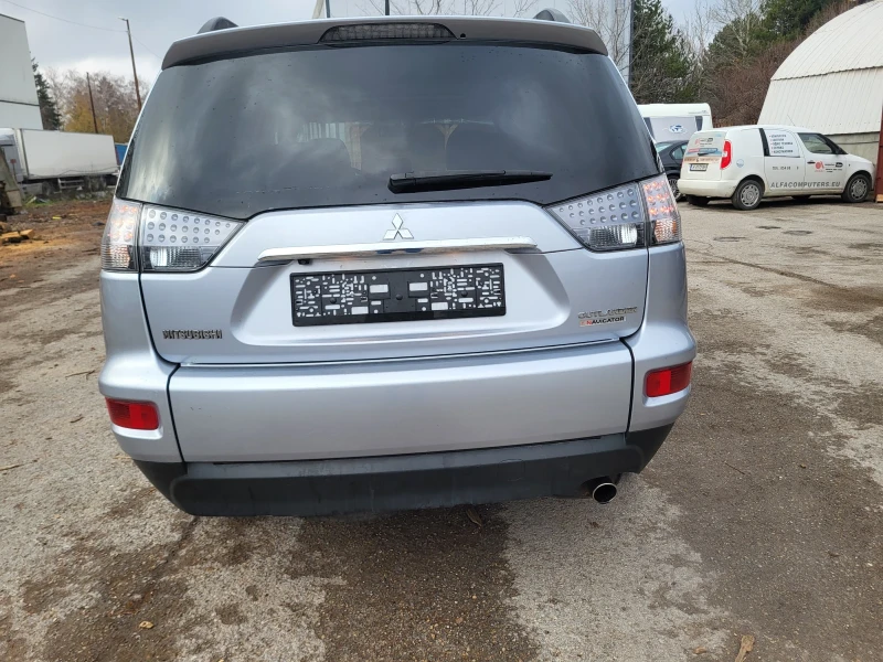 Mitsubishi Outlander 2400, снимка 4 - Автомобили и джипове - 53311062