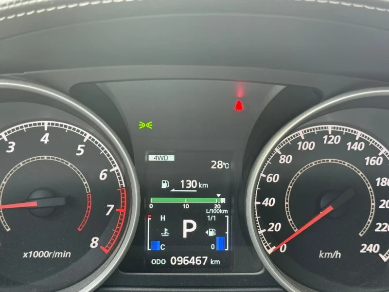 Mitsubishi Outlander 2400, снимка 17 - Автомобили и джипове - 53311062