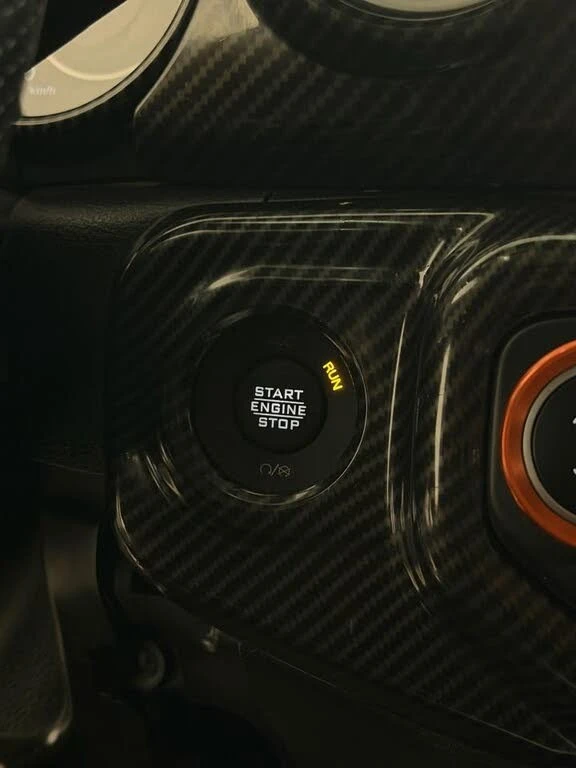 Jeep Gladiator АвтоКредит* (ЦЕНА ДО БГ)Jeep Gladiator Rubicon, снимка 15 - Автомобили и джипове - 54069595