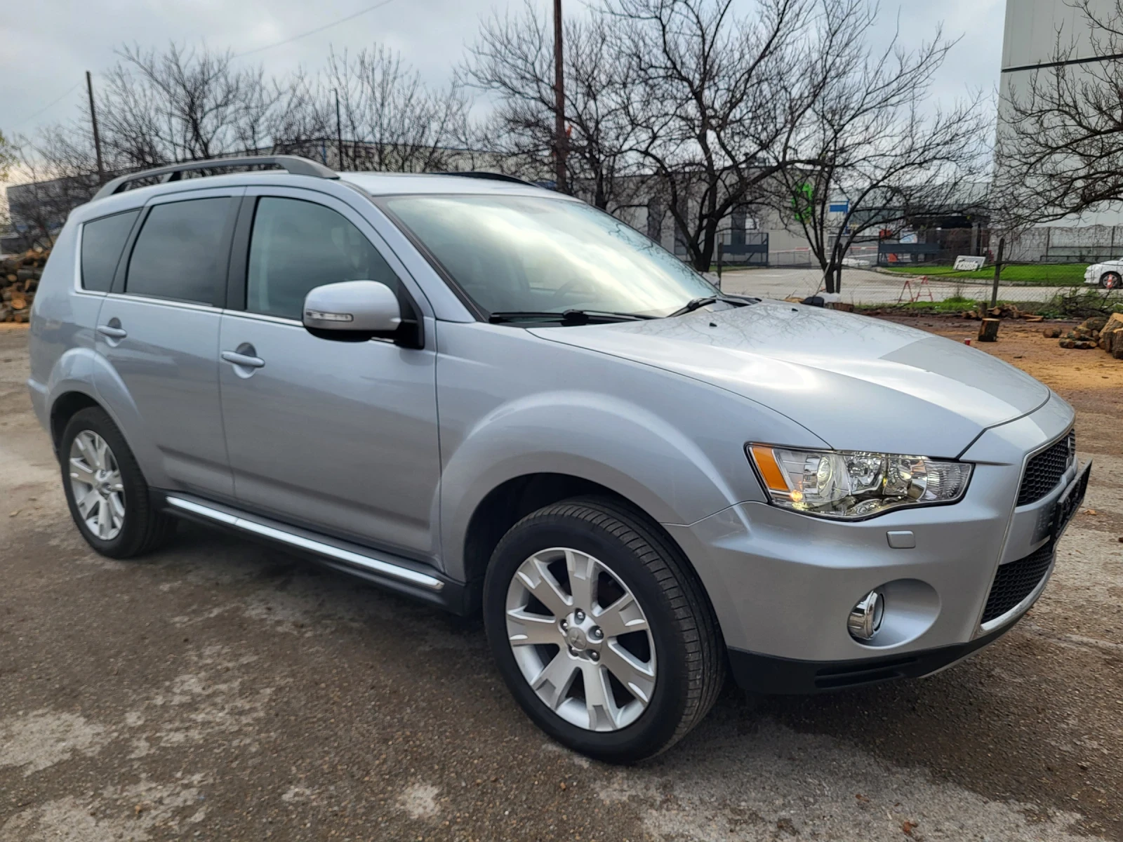 Mitsubishi Outlander 2400, снимка 1