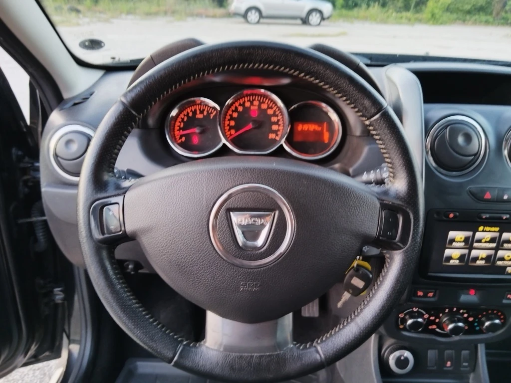 Dacia Duster 1.5 4x4 - изображение 10