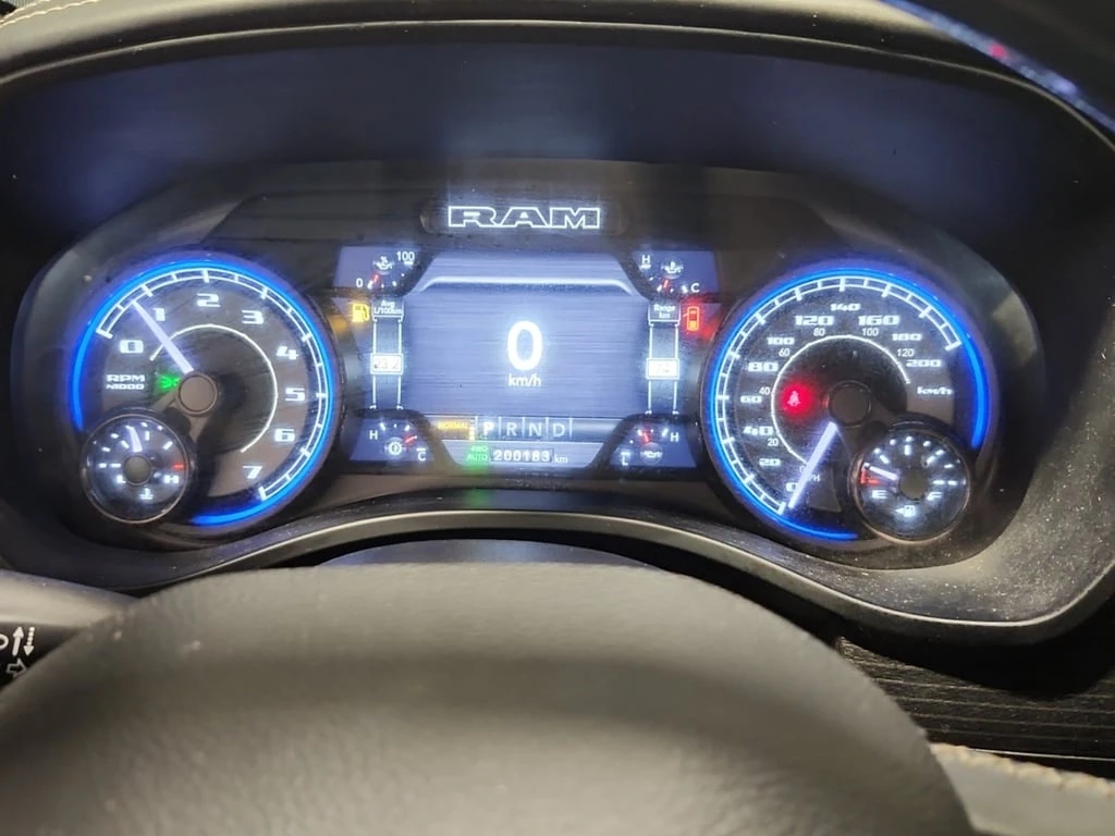 Dodge RAM 1500 * LIMITED CREW CAB SHORT BED * CARFAX * БЕЗ ПЪРВОН - изображение 9