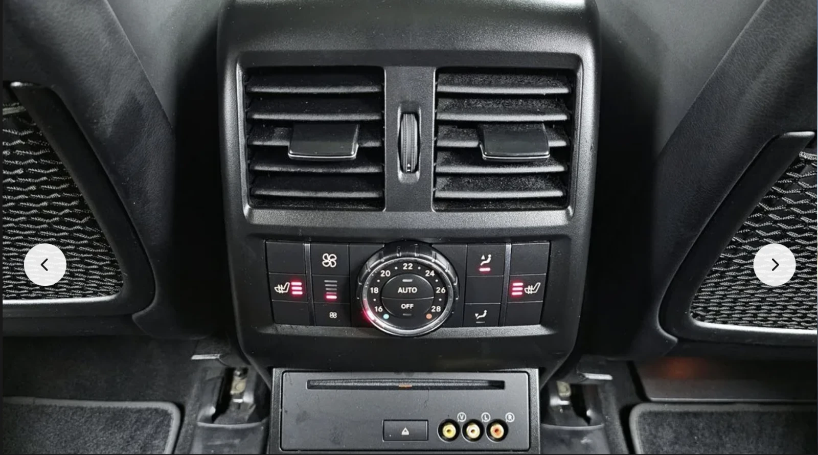 Mercedes-Benz GLE 63 S AMG HARMON* KARDON* ОБДУХВАНЕ* ПАНОРАМА* МАСАЖ* КЕЙЛЕС, снимка 14 - Автомобили и джипове - 53846490