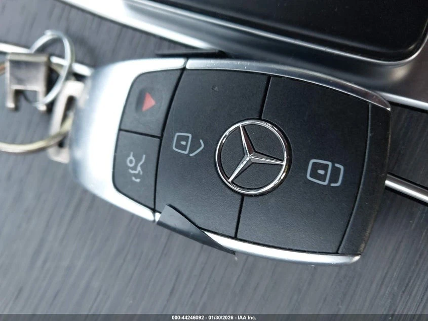 Mercedes-Benz GLC 300 � ����������� & ���� ������ | Mobile.bg � ����������� 15