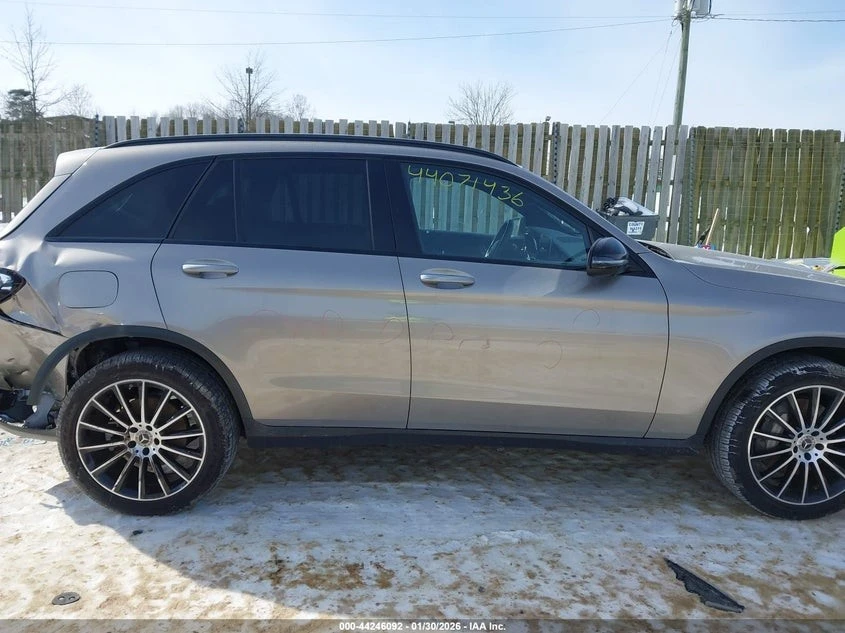 Mercedes-Benz GLC 300 � ����������� & ���� ������ | Mobile.bg � ����������� 7