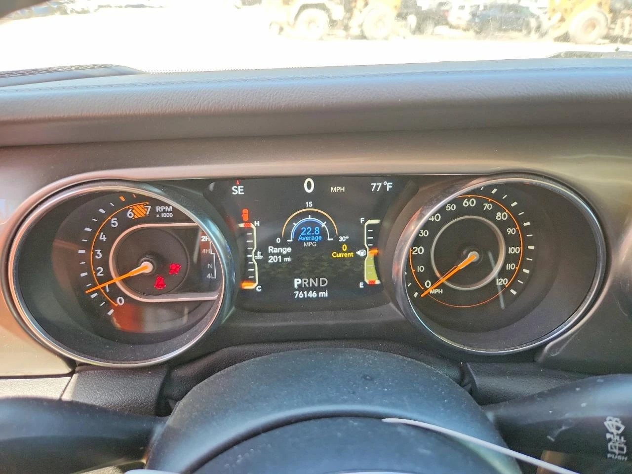 Jeep Wrangler 2.0l Unlimited Sahara, снимка 9 - Автомобили и джипове - 54705973
