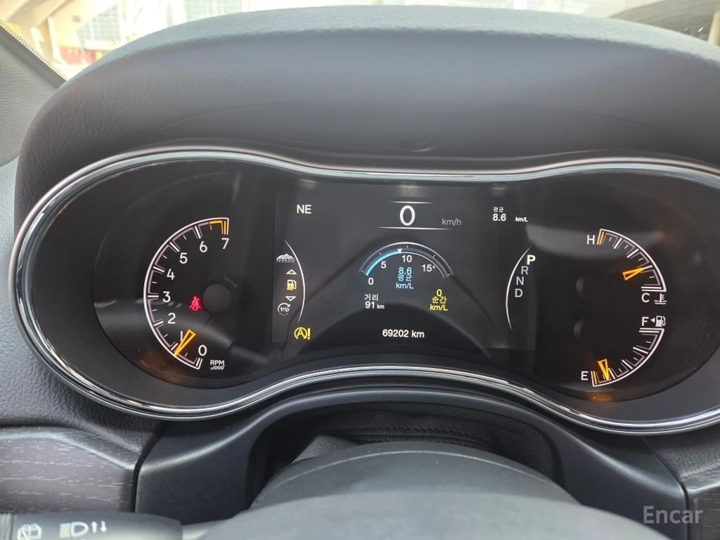 Jeep Grand cherokee 3.6 LIMITED* ПОДГРЕВ* ОБДУХВАНЕ* КАМЕРА* PANORAMA*, снимка 6 - Автомобили и джипове - 54720696