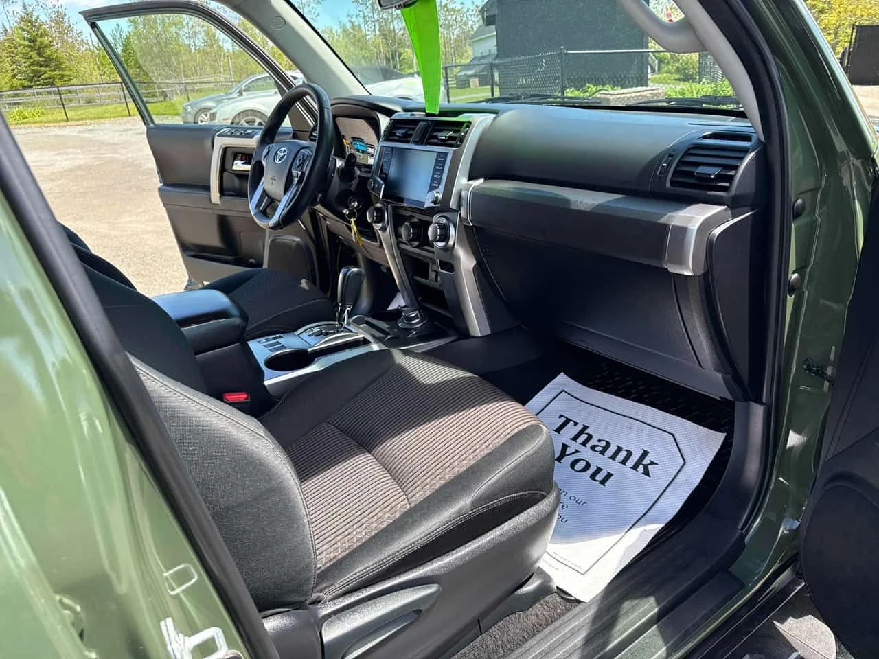 Toyota 4runner * 4WD * АВТОКРЕДИТ БЕЗ ПЪРВОНАЧАЛНА ВНОСКА* , снимка 12 - Автомобили и джипове - 54836713
