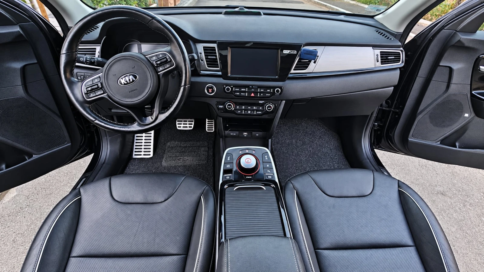 Kia Niro 64kW-Premium, ТЕРМОПОМПА, снимка 5 - Автомобили и джипове - 56076159