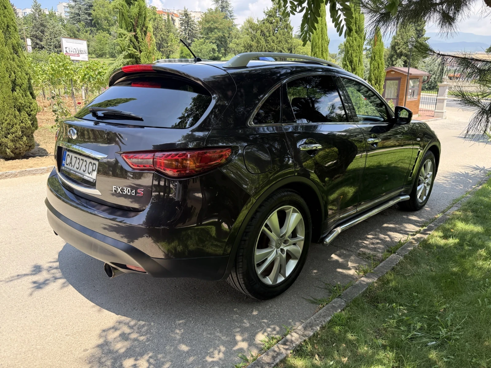 Infiniti Fx 30 d S Обдухване/Камера/Lane Assist/ЛИЗИНГ, снимка 6 - Автомобили и джипове - 56259751