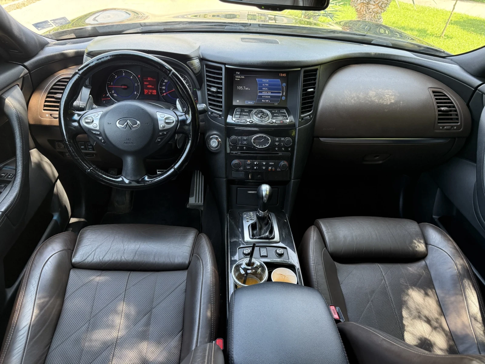 Infiniti Fx 30 d S Обдухване/Камера/Lane Assist/ЛИЗИНГ, снимка 7 - Автомобили и джипове - 56259751