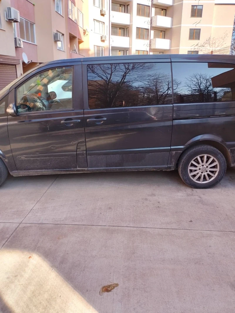 Mercedes-Benz Viano 2.2 Дизел 150 к.с. Товарен , снимка 3 - Бусове и автобуси - 52793229