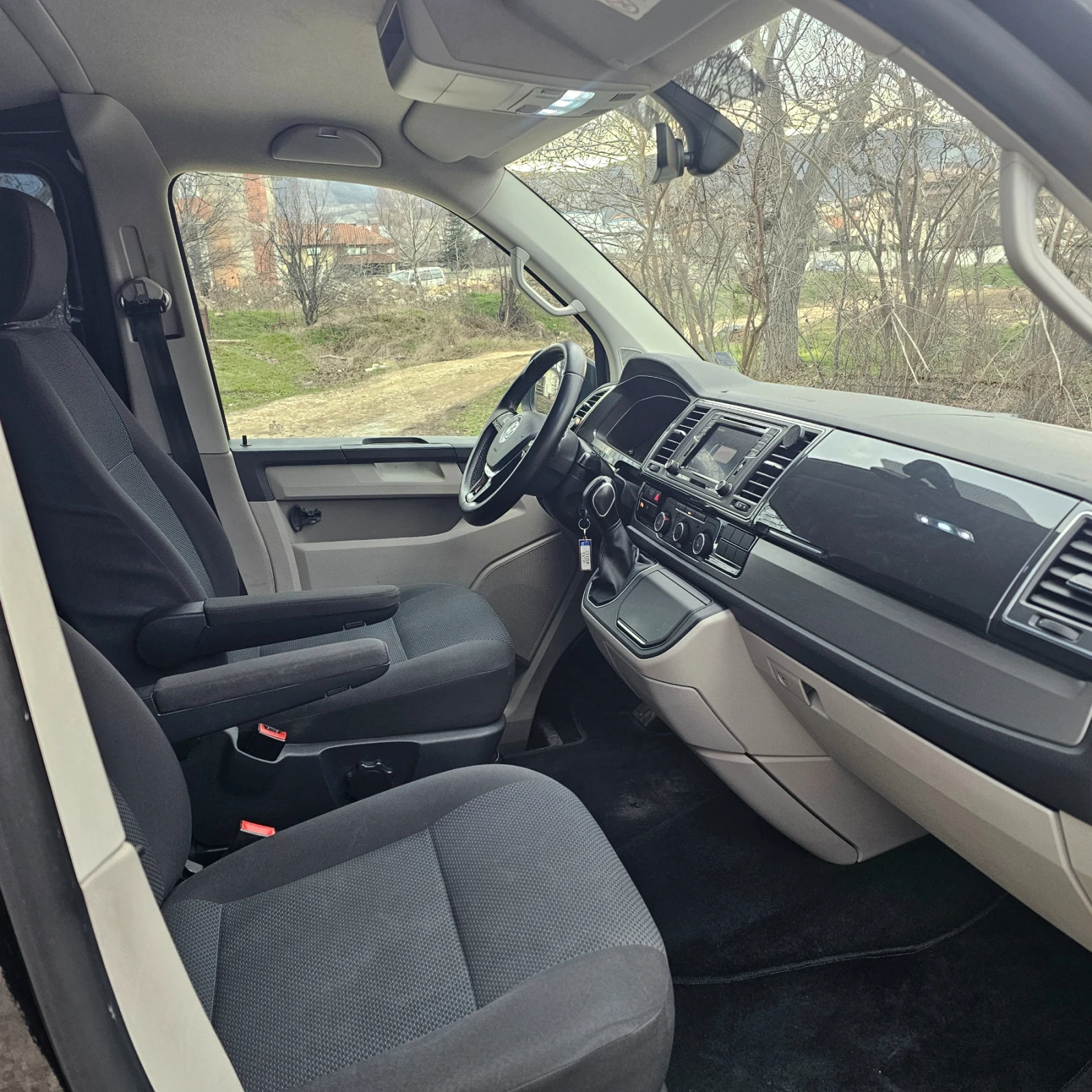 VW T6 2.0 Tdi 150k.� | Mobile.bg � ����������� 13