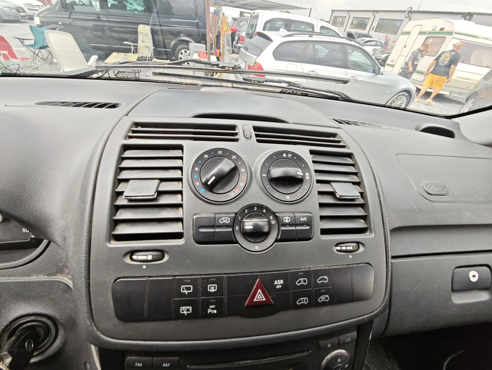 Mercedes-Benz Vito, снимка 11 - Бусове и автобуси - 55411629