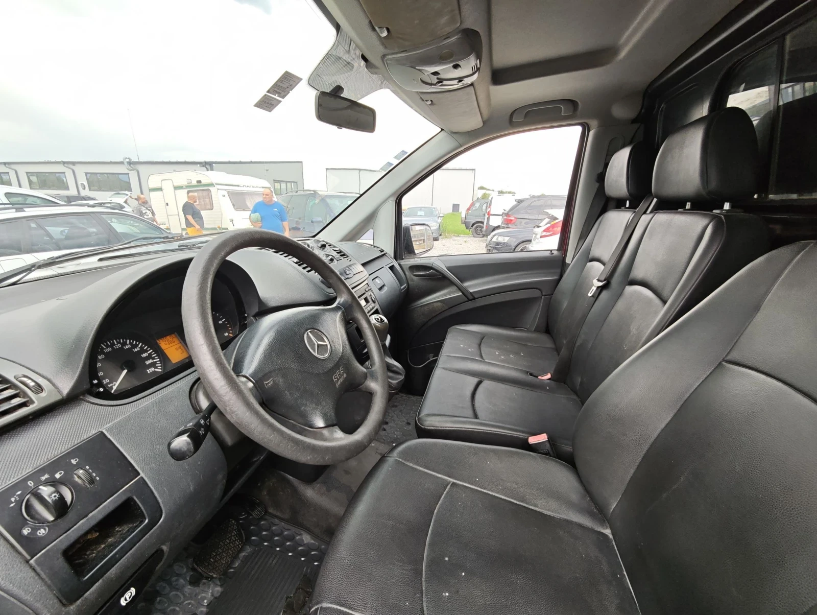 Mercedes-Benz Vito, снимка 9 - Бусове и автобуси - 55411629