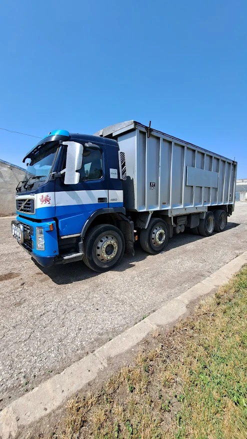 Volvo Fl12 420/8x4-самосвал, снимка 4 - Камиони - 48407583