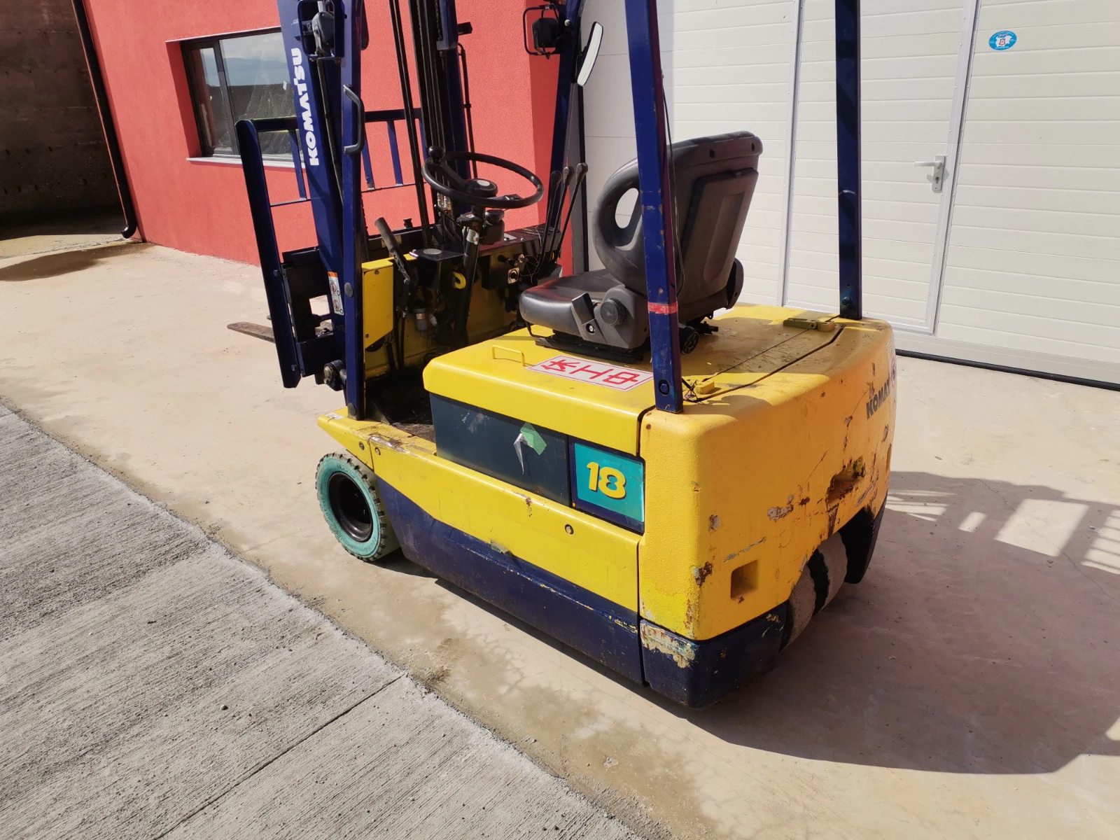  Komatsu  | Mobile.bg   2