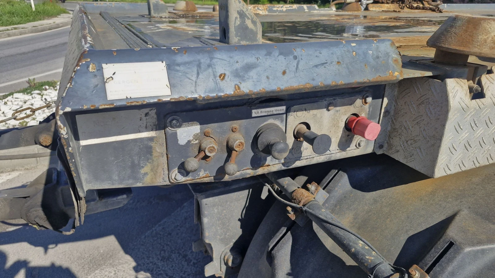 �� ������ ����� JUNG ������������� | Mobile.bg � ����������� 7