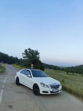 Mercedes-Benz E 220, снимка 5