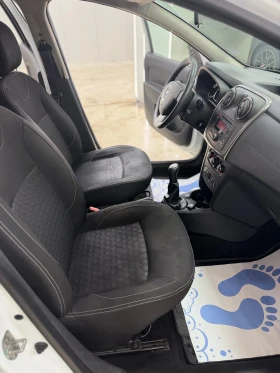 Dacia Sandero ФАБРИЧНА ГАЗ * НИСКИ* ДОКАЗАНИ КИЛОМЕТРИ* ПРОВЕРЕН, снимка 11