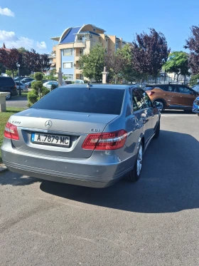 Mercedes-Benz E 220, снимка 4