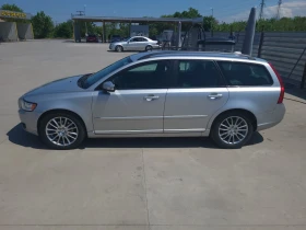 Volvo V50 5- Редови Бензин 2.4 140 кс Автомат - 7777 лв. - 70805935 | Car24.bg